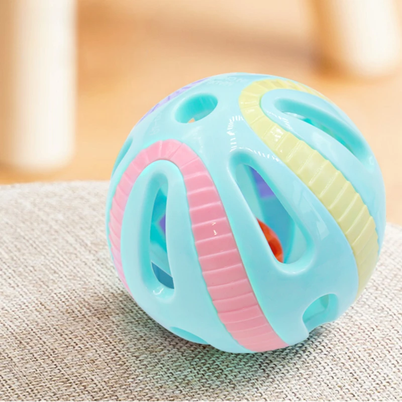 Premium Interactive Colorful Cat Toy Ball with Built-In Sound Bell - Image 2
